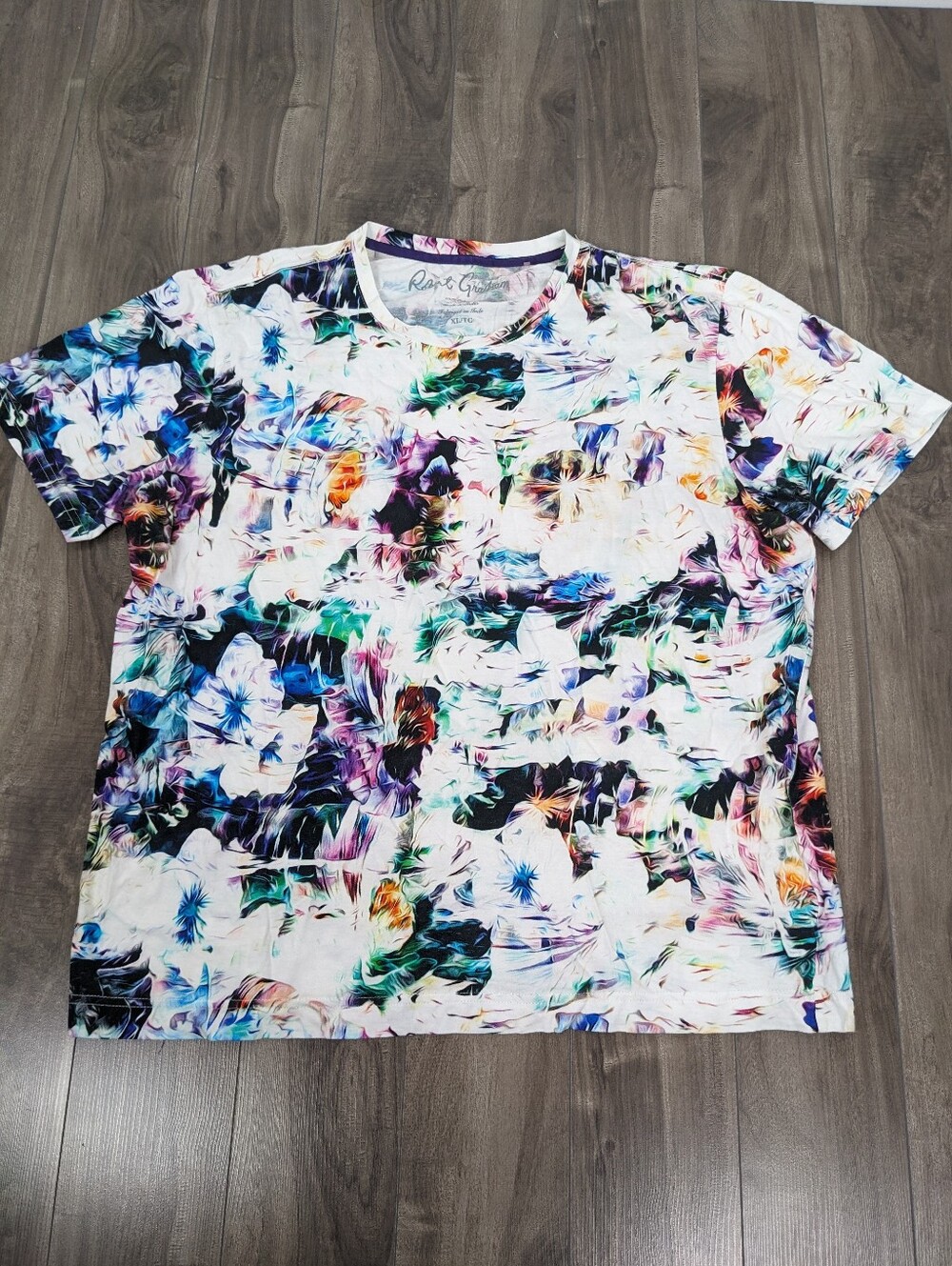 Robert Graham Men's Short Sleeve T-Shirt Bright Floral Size XL 100% cotton